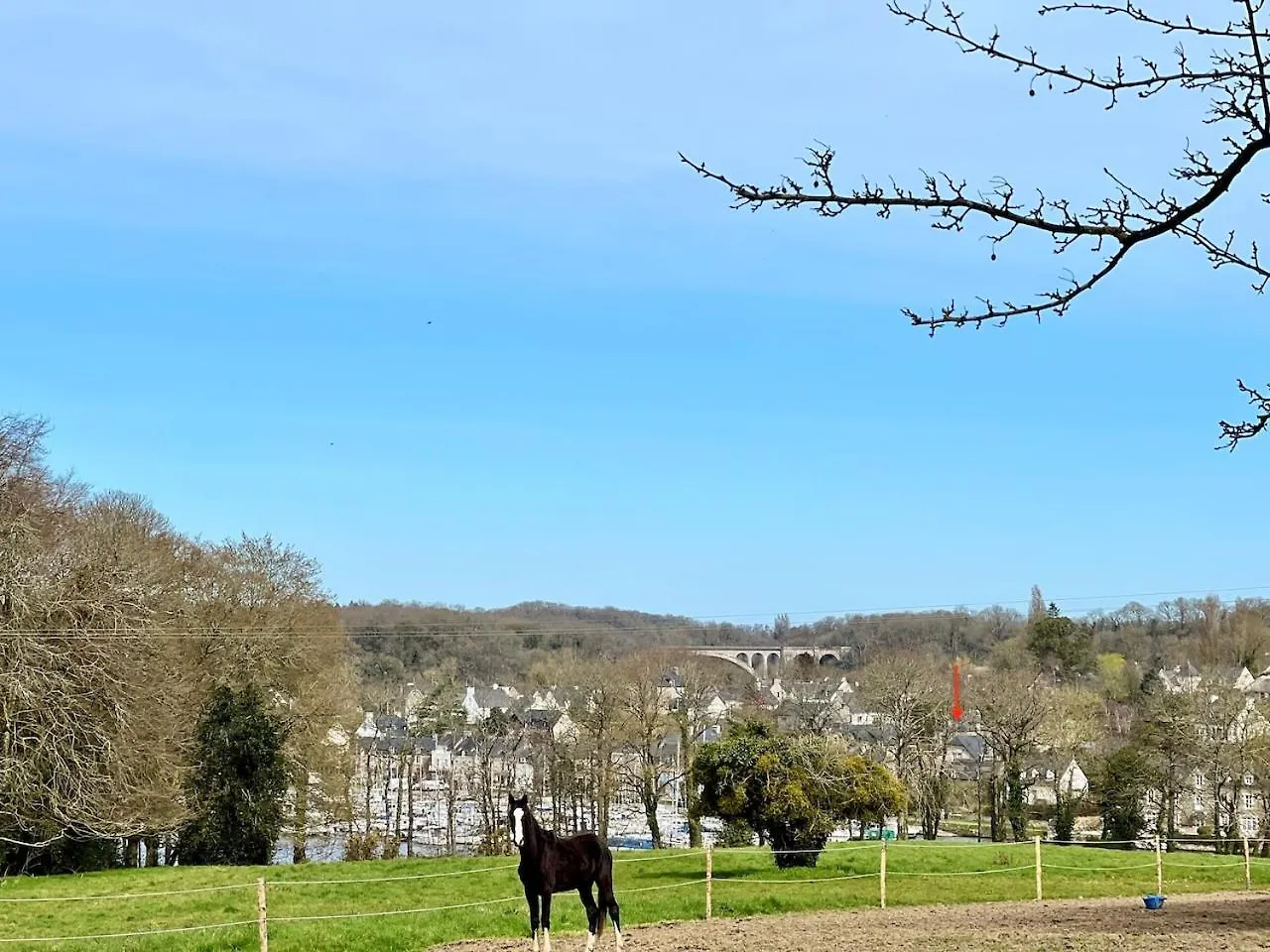 La Vicomté-sur-Rance La Maison Rose At Lyvet Port Is A Beautiful Pet Friendly Riverside Gite Close To Dinan Sleeps 6 0*, La Vicomté-sur-Rance