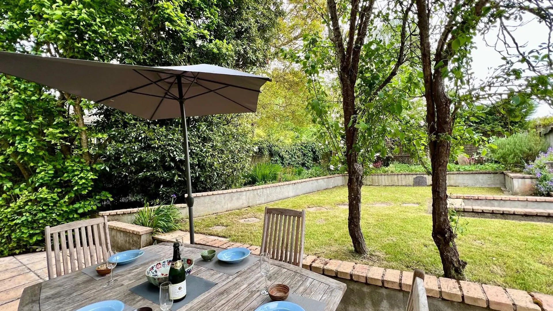 La Vicomté-sur-Rance La Maison Rose At Lyvet Port Is A Beautiful Pet Friendly Riverside Gite Close To Dinan Sleeps 6 בית נופש La Vicomté-sur-Rance